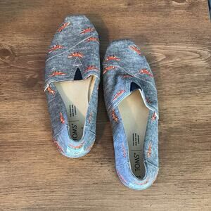 EUC Toms Fox Pattern Size 8